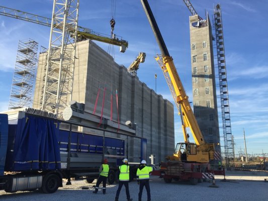 Įpusėjo Kauno kogeneracinės jėgainės statybos